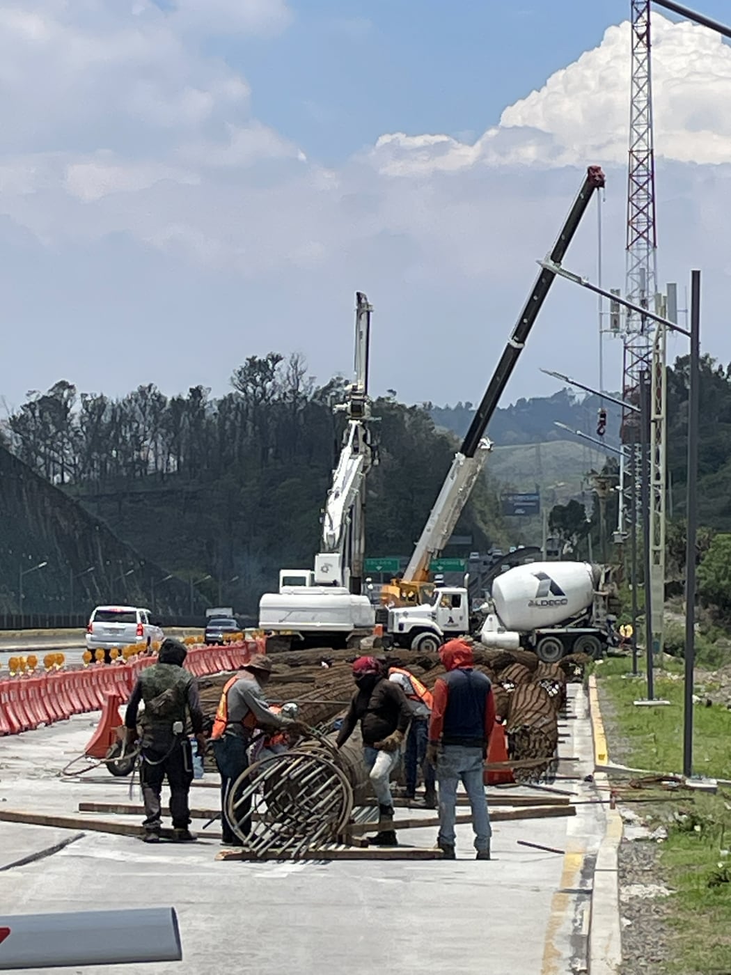 Equipos de cimentación profunda en la caseta Madín