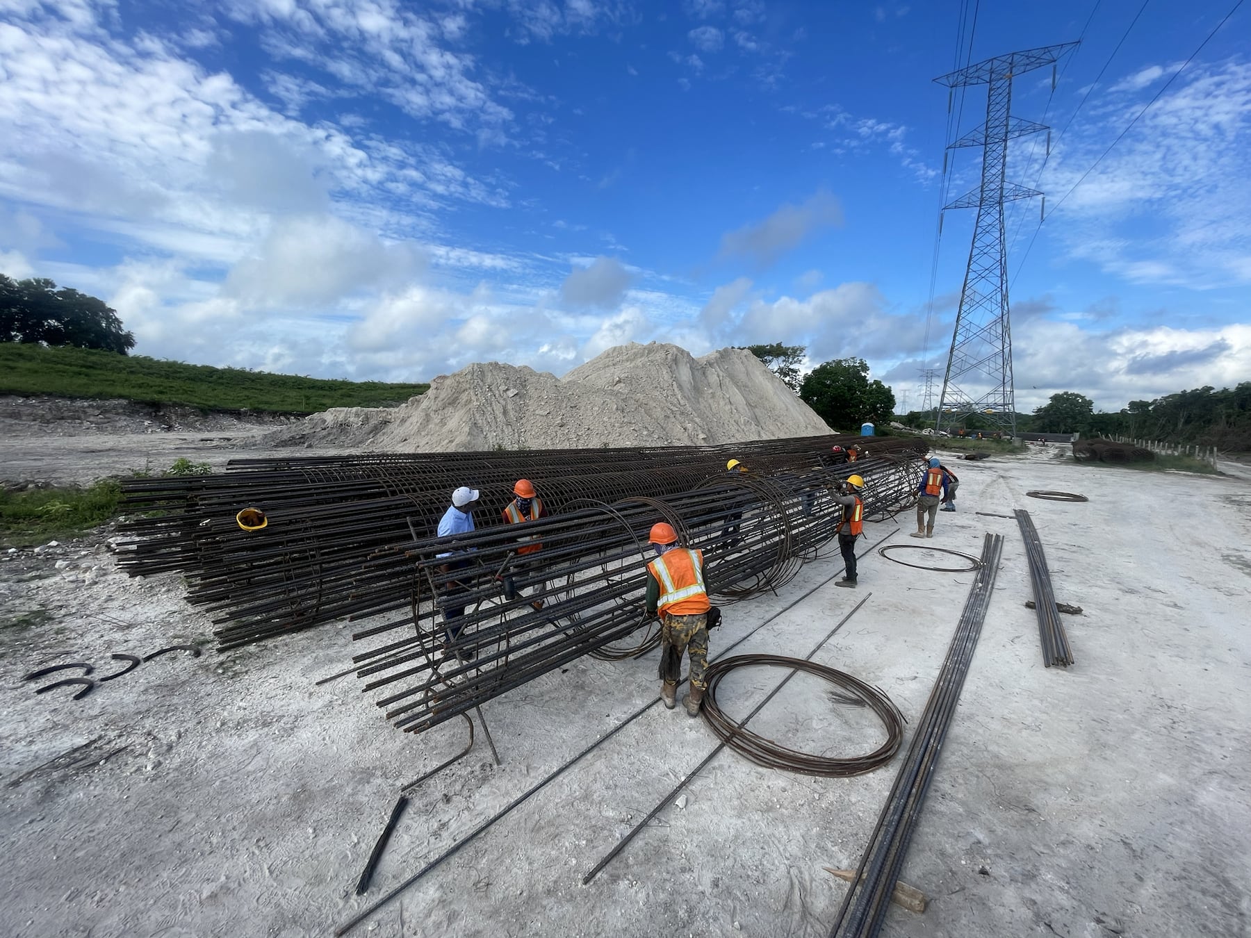 Armados de acero para cimentación del Tren Maya